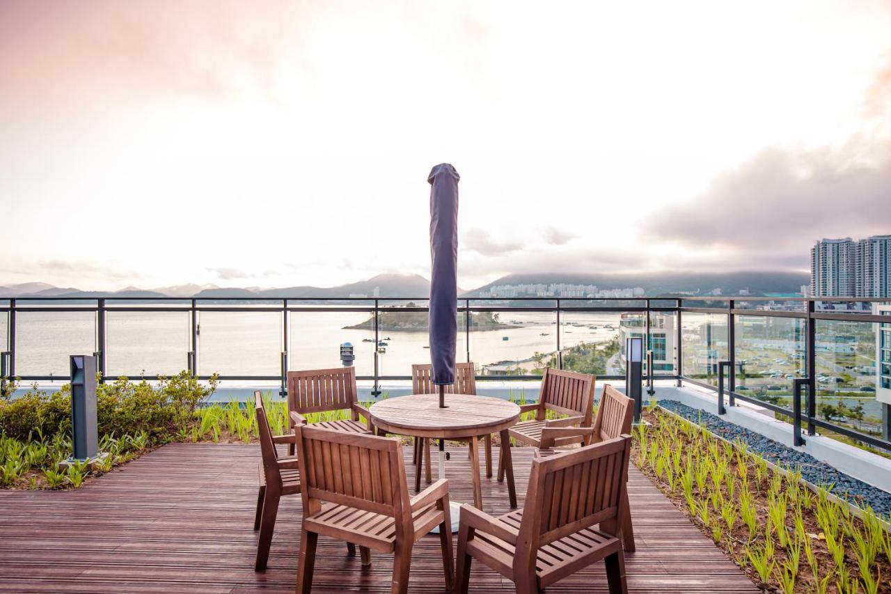 Lotte Castle Marina Aparthotel Йосу Екстериор снимка